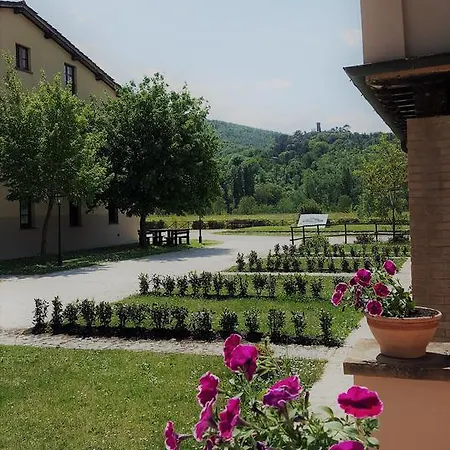 Borgo Di Faldo モントーネ